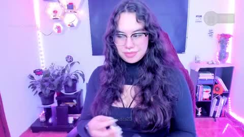 Snapshot of lauren_afrodita chatting on 02/20/25, 02:07 Im Lauren independent model online show from 02/20/25, 02:07