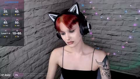 Snapshot of lauren_raquel chatting on 02/08/25, 09:57 Eva online show from 02/08/25, 09:57