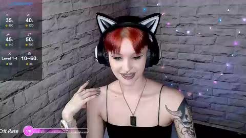 Snapshot of lauren_raquel chatting on 02/12/25, 06:09 Eva online show from 02/12/25, 06:09
