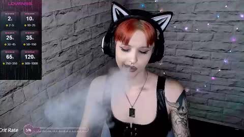Snapshot of lauren_raquel chatting on 02/20/25, 07:30 Eva online show from 02/20/25, 07:30
