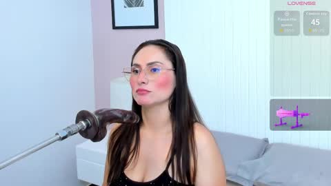 lauren_stone_ online show from 05/22/26, 07:19