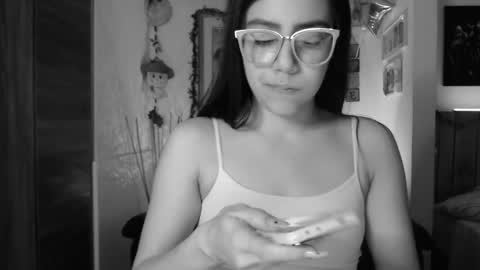 Lauren online show from 12/08/24, 02:28