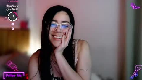 Snapshot of lauren_sweet7 chatting on 10/05/25, 09:51 Lauren online show from 10/05/25, 09:51