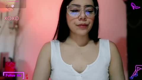 Snapshot of lauren_sweet7 chatting on 11/02/25, 06:10 Lauren online show from 11/02/25, 06:10