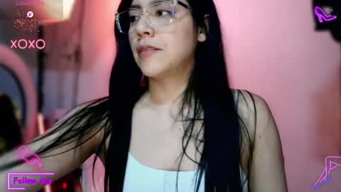 Snapshot of lauren_sweet7 chatting on 11/06/25, 02:45 Lauren online show from 11/06/25, 02:45