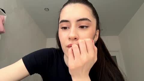Snapshot of laurenadupuy chatting on 06/11/26, 01:42 laurenadupuy online show from 06/11/26, 01:42