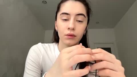 laurenadupuy online show from 06/17/26, 01:34