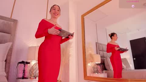    online show from 10/05/25, 03:49