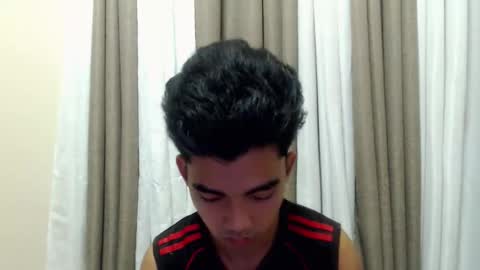 Snapshot of laurence_cuttieguyhere chatting on 03/10/26, 05:29 laurence_cuttieguyhere online show from 03/10/26, 05:29