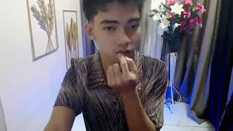 Snapshot of laurence_cuttieguyhere chatting on 03/22/26, 06:11 laurence_cuttieguyhere online show from 03/22/26, 06:11