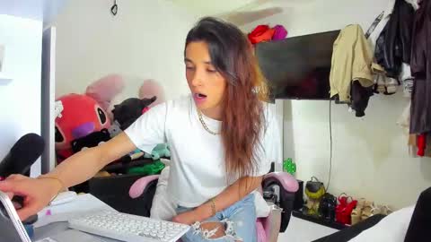 SF online show from 10/08/25, 01:58