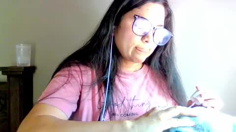 Snapshot of laurengirls1 chatting on 11/11/25, 03:45 onlyfan laureng7 - 7 laureng2 online show from 11/11/25, 03:45