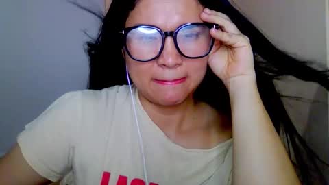 Snapshot of laurengirls1 chatting on 11/20/25, 04:40 onlyfan laureng7 - 7 laureng2 online show from 11/20/25, 04:40