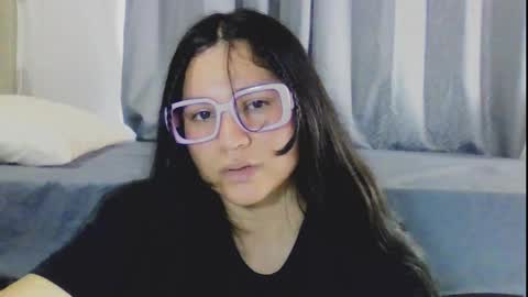 onlyfan laureng7 - 7 laureng2 online show from 05/13/26, 04:26