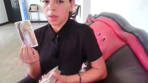 laurenhot94 online show from 11/04/25, 03:22