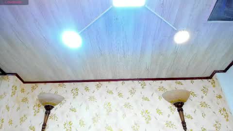 Lauren Hu online show from 02/10/25, 09:14