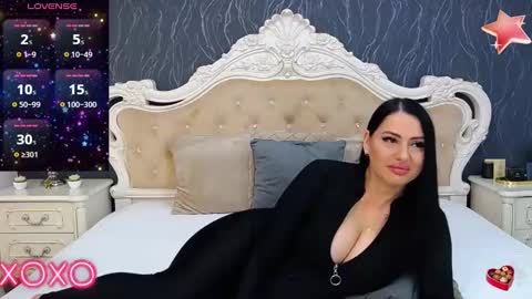 Laura online show from 12/20/24, 08:38