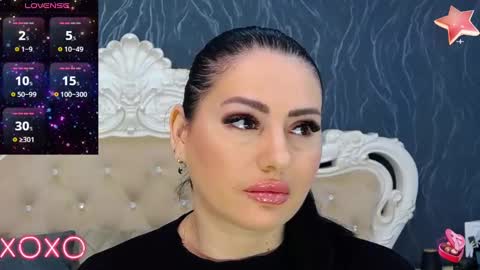 Laura online show from 01/19/25, 01:22