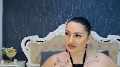 Laura online show from 01/29/25, 08:51