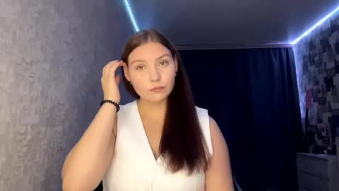 Hannah online show from 10/02/25, 04:25