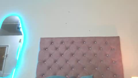 laurenlaine online show from 06/07/26, 02:32
