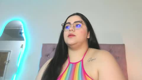 laurenlaine online show from 06/09/26, 03:23