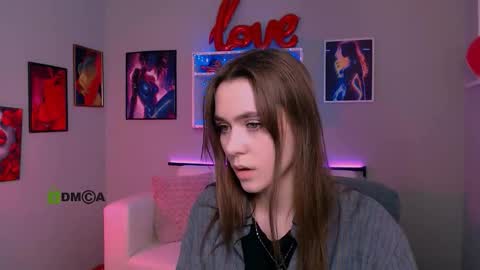 Snapshot of laurenmurrr chatting on 03/06/26, 10:23 Laure online show from 03/06/26, 10:23