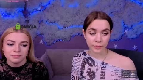 Snapshot of laurenmurrr chatting on 06/07/26, 09:24 Laure online show from 06/07/26, 09:24