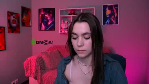 Snapshot of laurenmurrr chatting on 06/10/26, 11:31 Laure online show from 06/10/26, 11:31