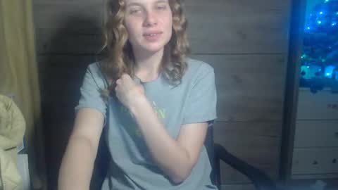 Snapshot of laurenmy chatting on 01/06/25, 11:09 laurenmy online show from 01/06/25, 11:09