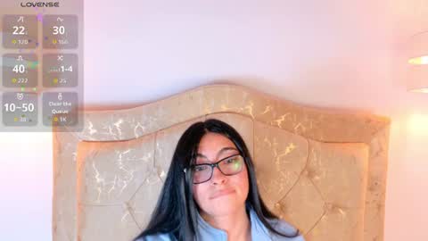 laurenn_smitth online show from 07/28/26, 06:20
