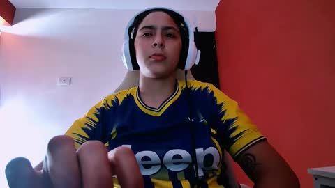 Laurent online show from 02/12/25, 04:00