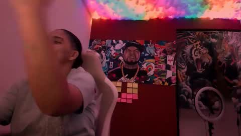 Laurent online show from 09/18/25, 02:13