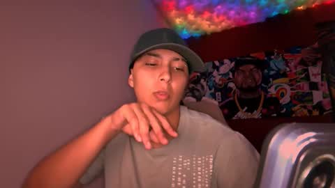 Laurent online show from 09/26/25, 02:04