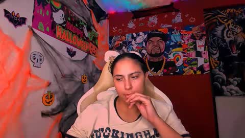 Laurent online show from 10/18/25, 05:54