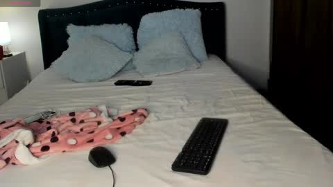 daniela angel     online show from 06/05/26, 11:16
