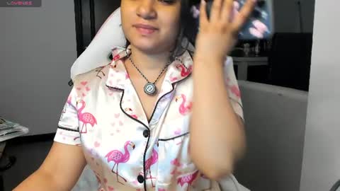 daniela angel     online show from 06/21/26, 10:29