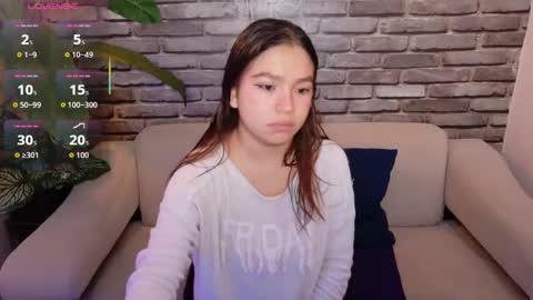 Snapshot of laurent_scott chatting on 12/16/25, 11:48 Hanna online show from 12/16/25, 11:48