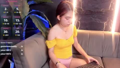 Hanna online show from 07/28/26, 02:13