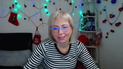 Snapshot of laurenwishy chatting on 01/10/26, 06:59 Lauren online show from 01/10/26, 06:59
