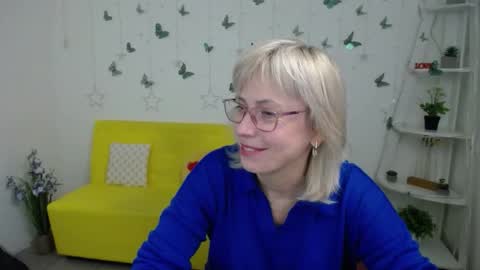 Snapshot of laurenwishy chatting on 02/27/26, 12:05 Lauren online show from 02/27/26, 12:05