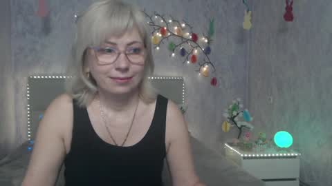 Snapshot of laurenwishy chatting on 03/30/26, 05:41 Lauren online show from 03/30/26, 05:41