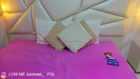 Snapshot of laurettedela_roux chatting on 11/24/25, 11:43 Laurent online show from 11/24/25, 11:43