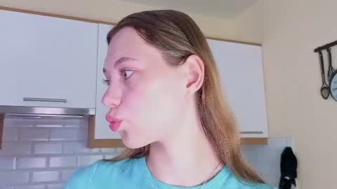 Kate online show from 07/12/26, 08:16