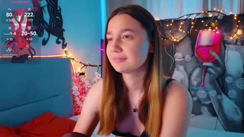 Lola online show from 02/02/26, 08:35