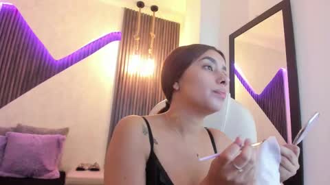 Lau online show from 02/15/25, 04:45