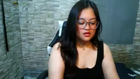 laurine_sexy21 online show from 09/09/25, 12:48
