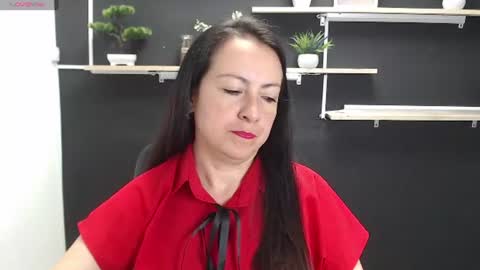 Laury  online show from 06/17/26, 06:53