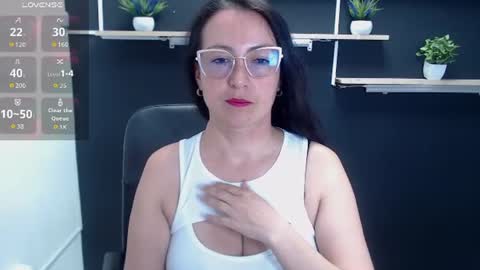 Laury  online show from 07/24/26, 06:39