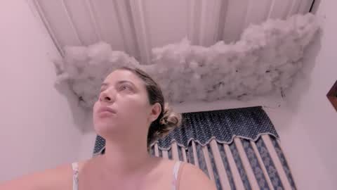 Lauu G online show from 10/09/25, 09:29